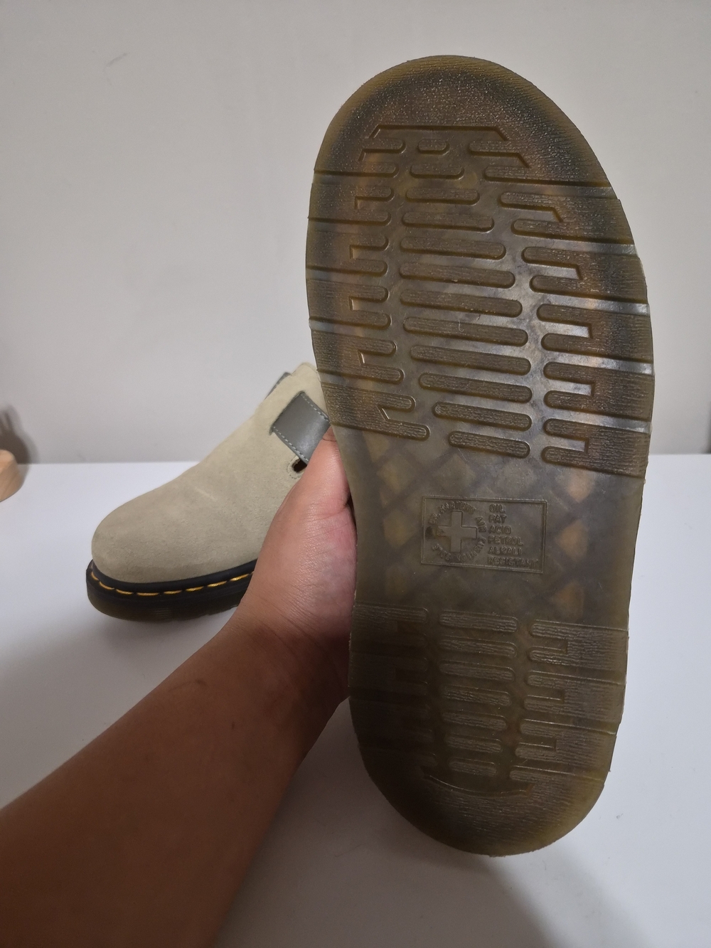 Women's Slip-On Suede Shoe in Light Green
